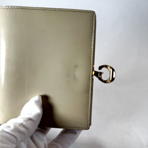 Gucci Beige Leather Bifold Wallet w/ Gold Horsebit G-Made in Italy-Box & Dusty - Picture 15 of 15